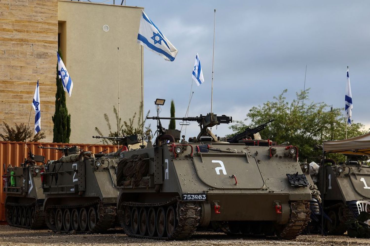 En ese lugar también operaron sobre la residencia de Ahmed Yasin Jidan, el terrorista que llevó a cabo el ataque a tiros junto a Kedumim, en el que murió el soldado de las FDI, el sargento Shilo Yosef Amir.