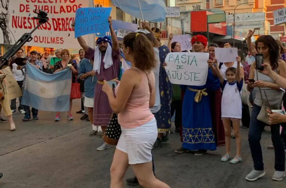 Ruidazo nacional contra los tarifazos también se llevó a cabo en Provincia: Protestaron hasta los Reyes Magos