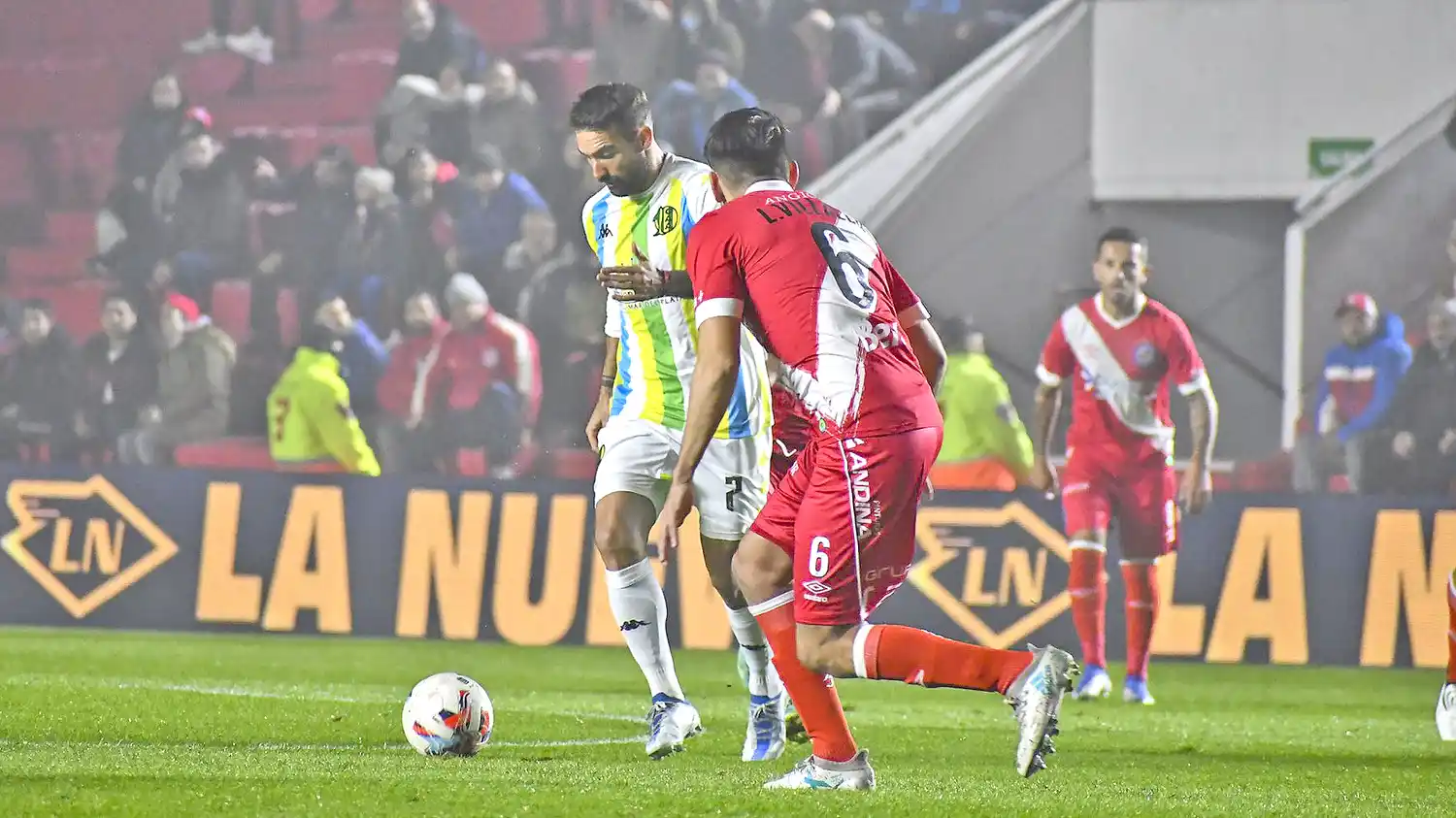 Argentinos lo dio vuelta y redondeó un debut exitoso
