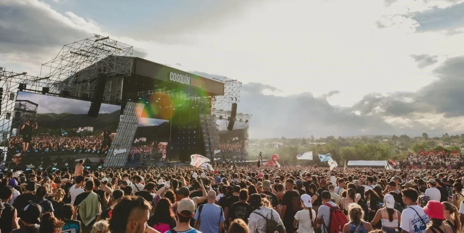 El Escenario Sur, que haya tiempo dejo de ser “secundario”: allí se presentaron Slash y Molotov en la última edición. Foto: Gentileza En Vivo Producciones.