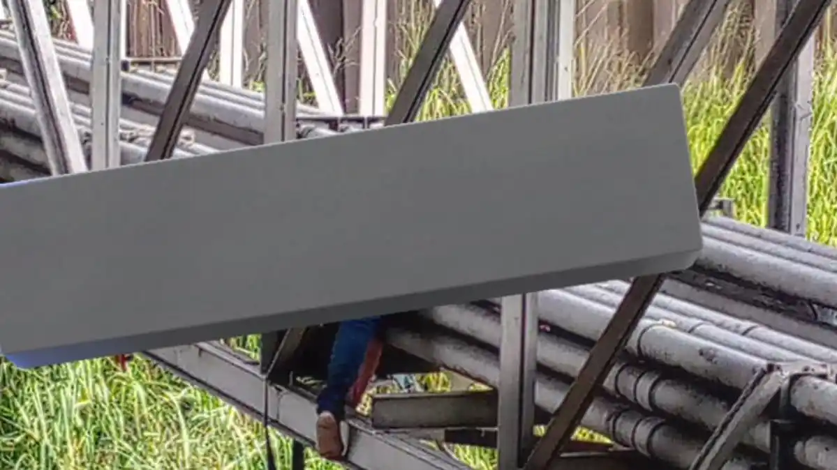 Hallados dos cadáveres en las adyacencias del río Guaire, a las alturas de Plaza Venezuela y El Paraíso