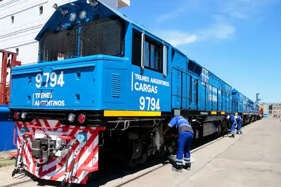 El Gobierno anunció la privatización del Ferrocarril Belgrano Cargas