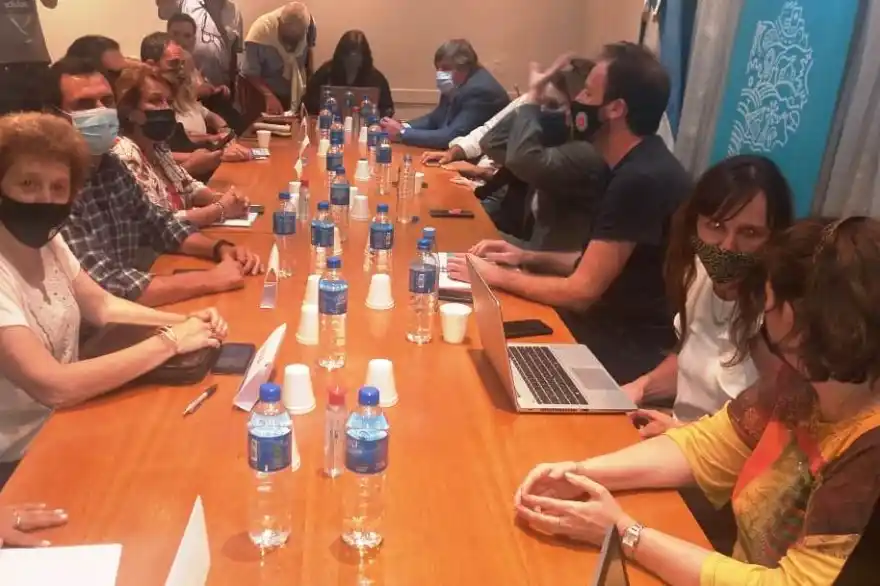 Paritaria docente: el gobierno propuso un 54% promedio de aumento