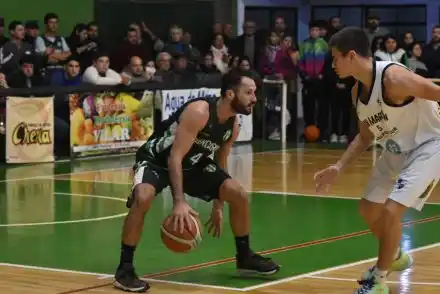 Un incidente dejó afuera al Bancario de Tantos