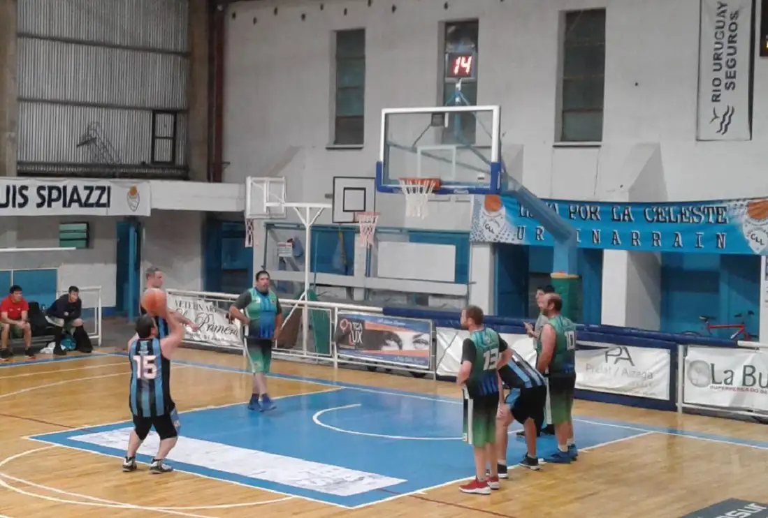 Neptunia y Luis Luciano ganaron los partidos de ida por las semifinales