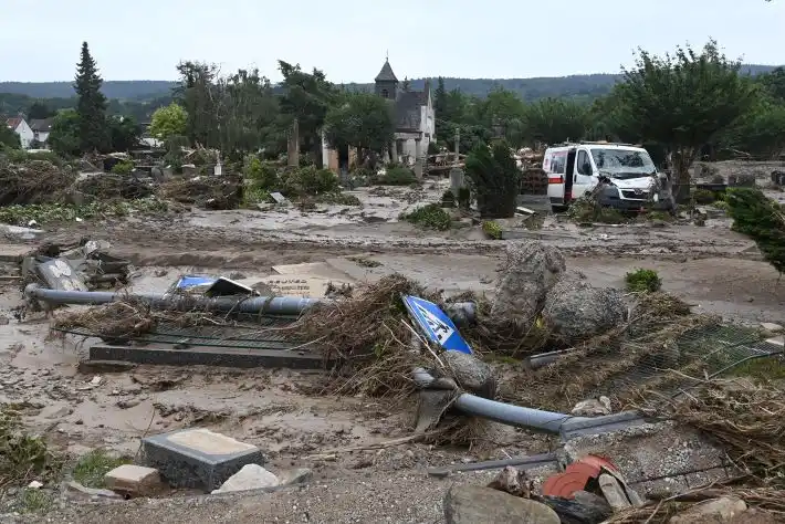 ¡DEVASTACIÓN TOTAL! Tragedia en Alemania por culpa de las lluvias