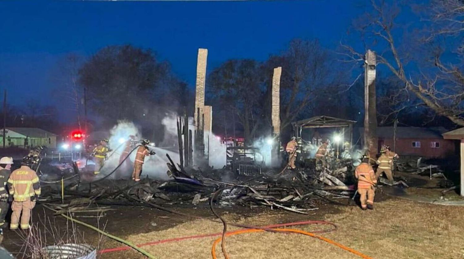 Un nene de 2 años salvó a su familia de un incendio: los padres tenían COVID-19 y estaban sin olfato