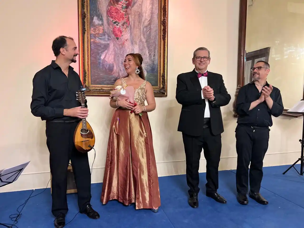 Víctor Echeverría, Gabriela Alegre ,   Sebastián Fregoni y  César Rojas Esquivel en Una noche italiana