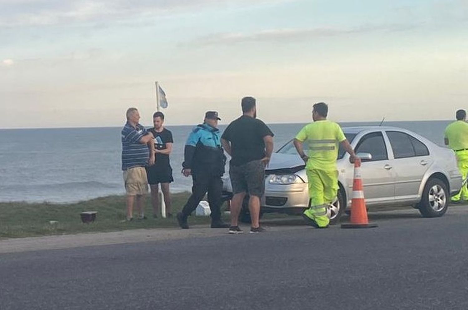 Accidente en Ruta 11: un auto impactó de atrás a una camioneta