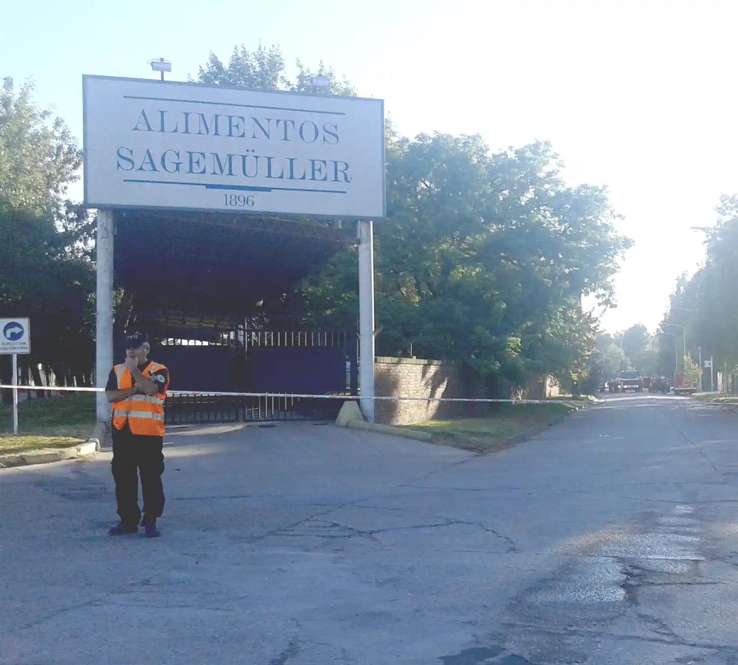 Tres internados en terapia por inhalar amoníaco en la explosión del Frigorífico Optimo