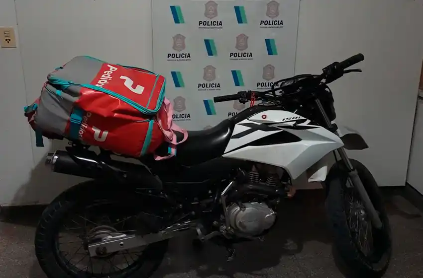 Repartidor embistió a un nene de 12 años que fue internado en el Materno por fracturas