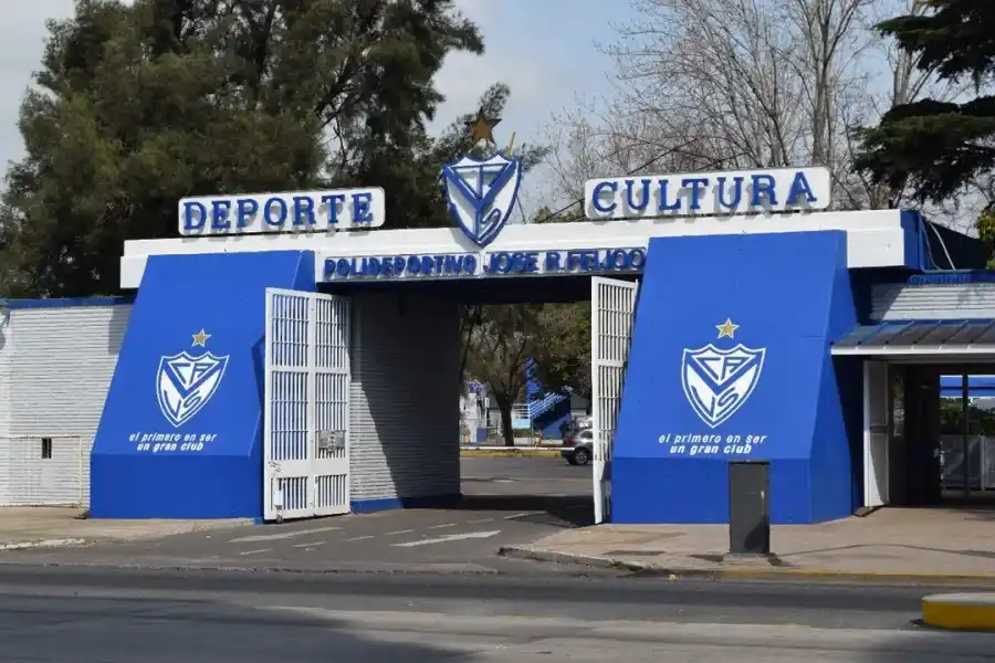 Vélez separó a los cuatro futbolistas denunciados por abuso sexual