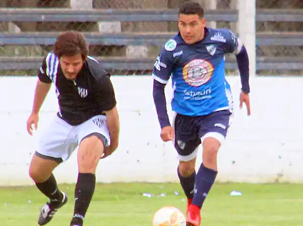 Independiente de San Cayetano extendió una racha invicta récord en play off por el título
