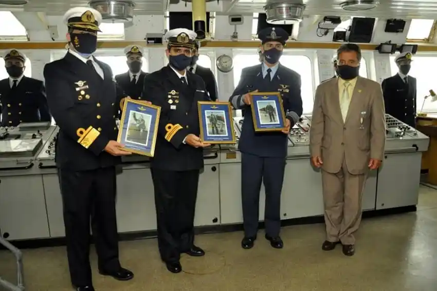 Emotivo homenaje a tres pilotos de la Fuerza Aérea Argentina en Mar del Plata