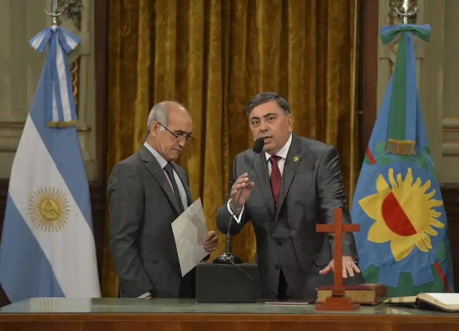 López Mesa asumió como Asesor General de la provincia