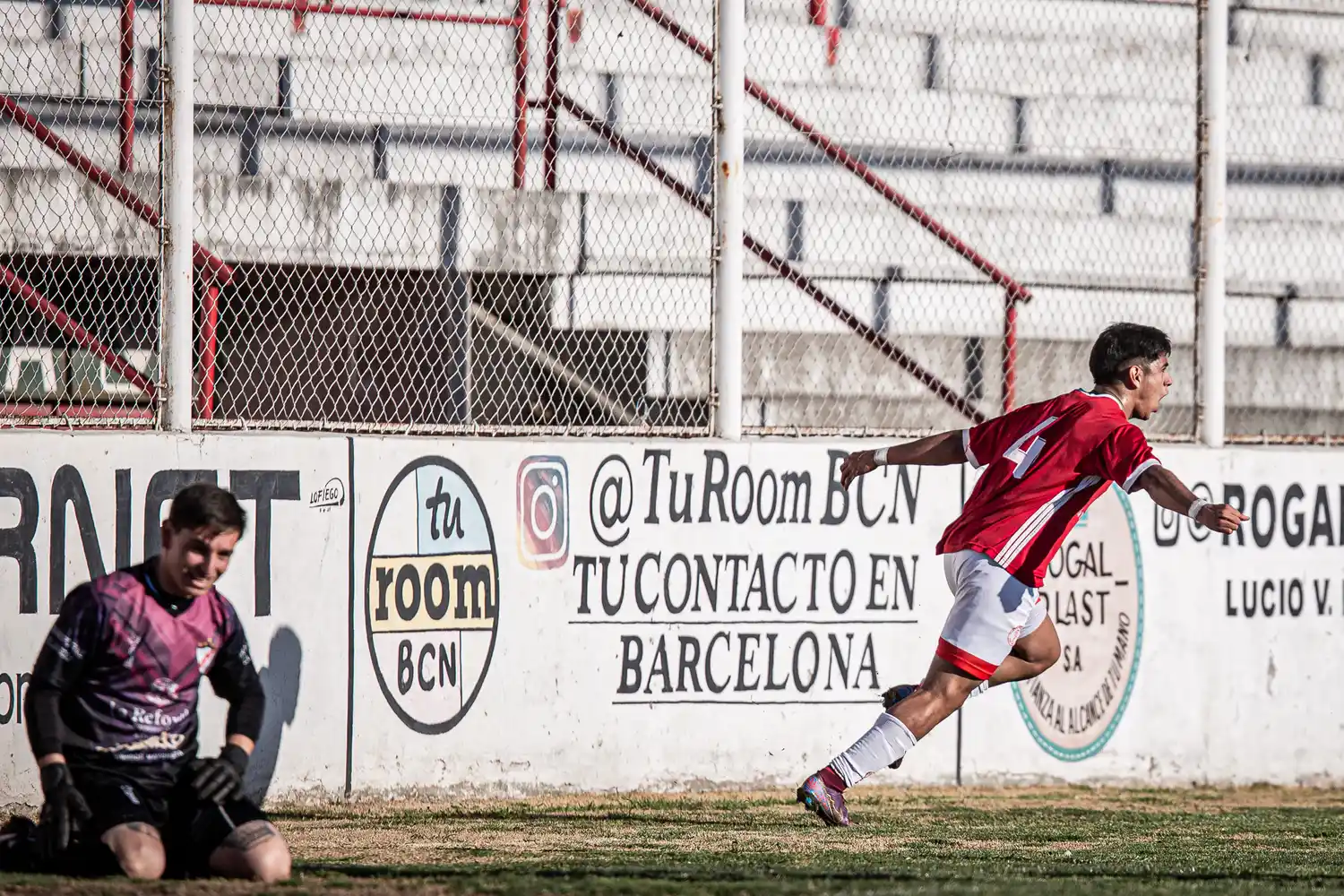 Fútbol de Primera: Huracán le ganó a Agrario y quedó escolta
