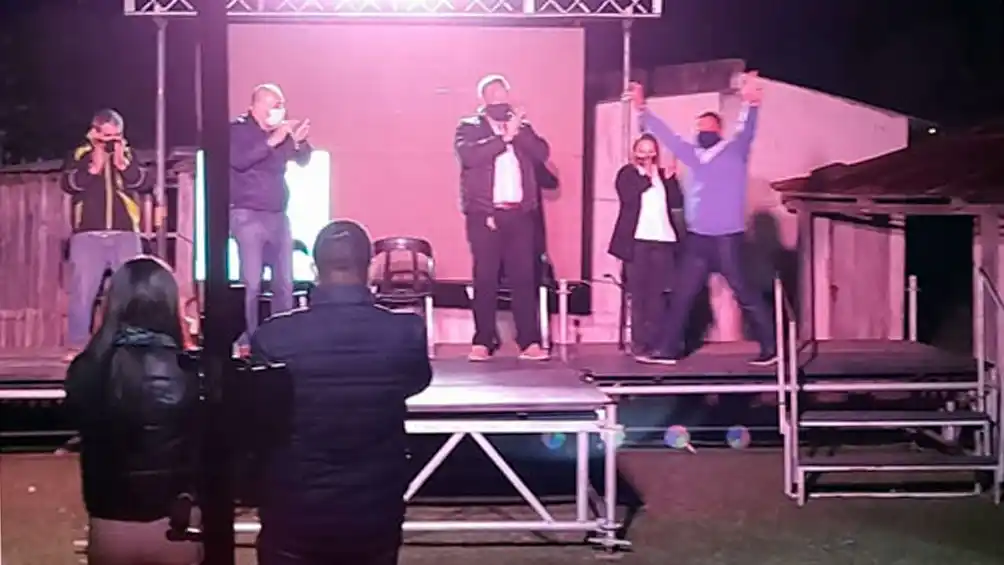 Balearon a un diputado del Frente de Todos en pleno acto de campaña