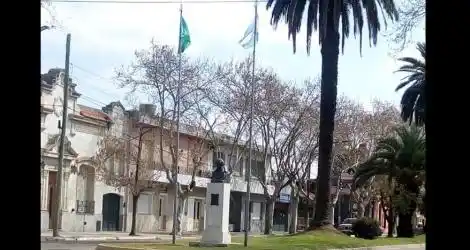 #ReporteCiudadano: “La Bandera siempre a la derecha”