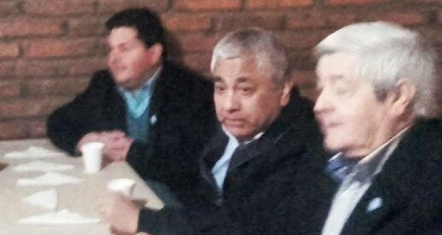 Salazar contra Dante Pérez: “En Castro faltaban ganas de trabajar y compromiso”
