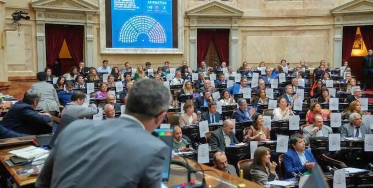 Diputados aprobó la ley de emergencia en discapacidad hasta 2027, pese a la fuerte discusión sobre exención de aportes patronales por inclusión laboral. Foto: HCDN.