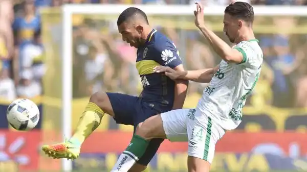 Boca volvió al triunfo en el regreso de Tevez y se anima a dar pelea