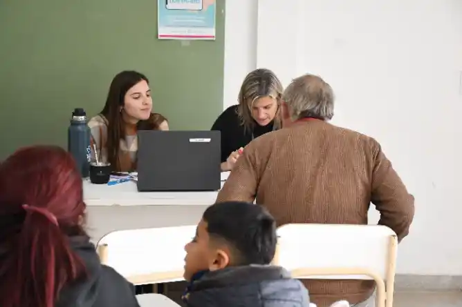 Continúa la regularización de deudas en planes de viviendas sociales de Chascomús