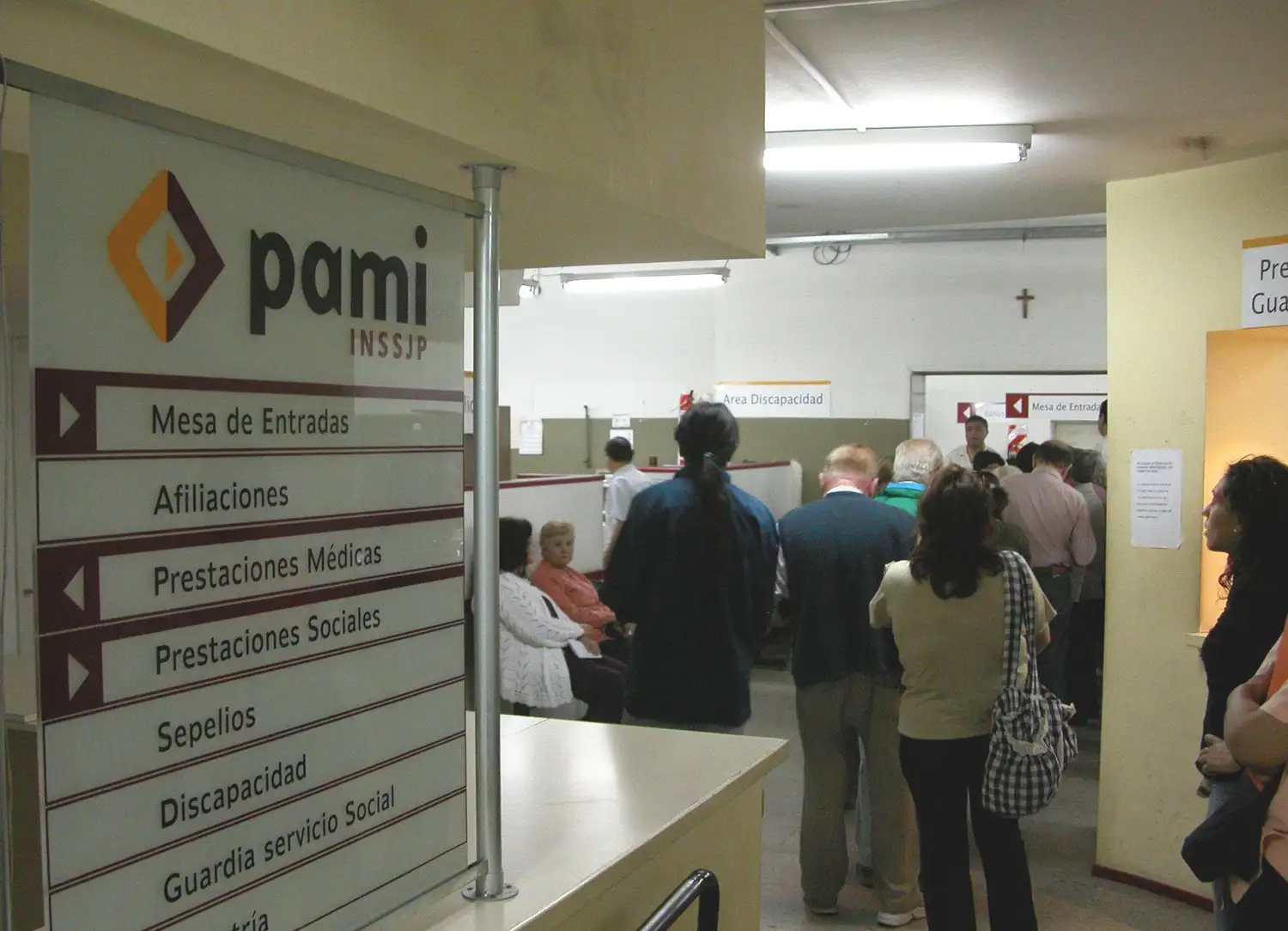 PAMI: Aseguran que no se podrán hacer mejoras sin reducir los costos