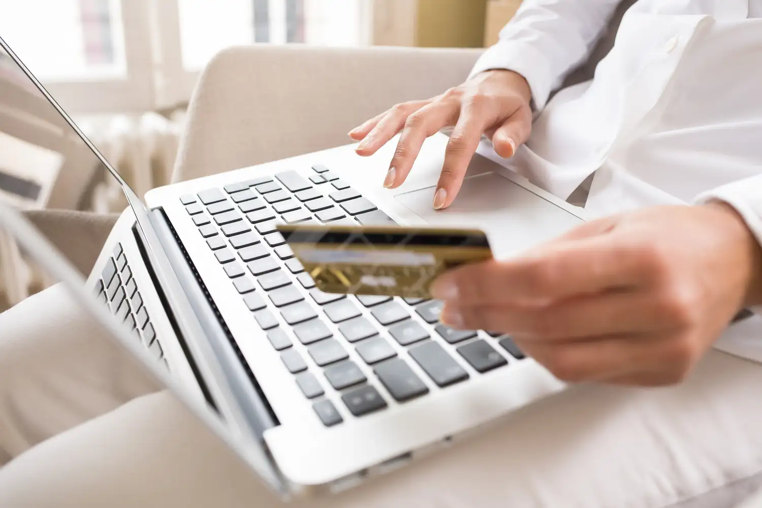 Se podrán hacer deducciones de Ganancias vía home banking