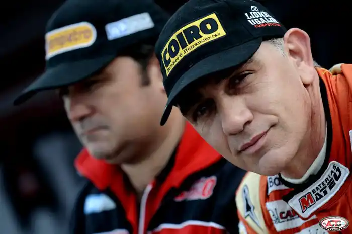 Lionel Ugalde en boxes esperando el final de la clasicación. (Foto: Prensa ACTC)