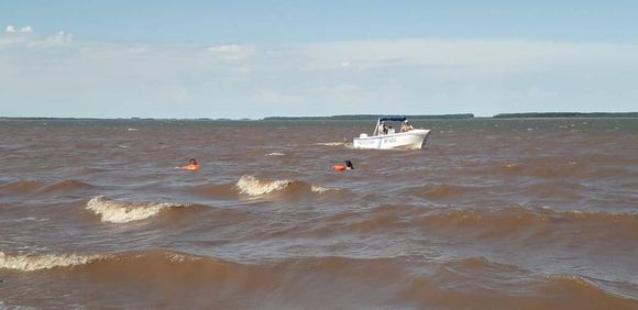 Turista se ahogó luego  de rescatar a unos niños