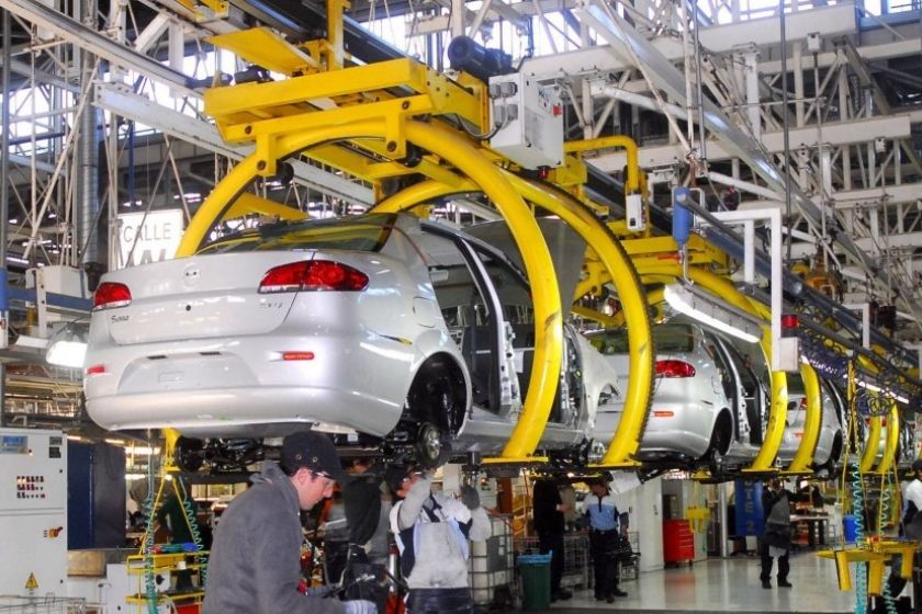 General Motors vuelve a parar su producción