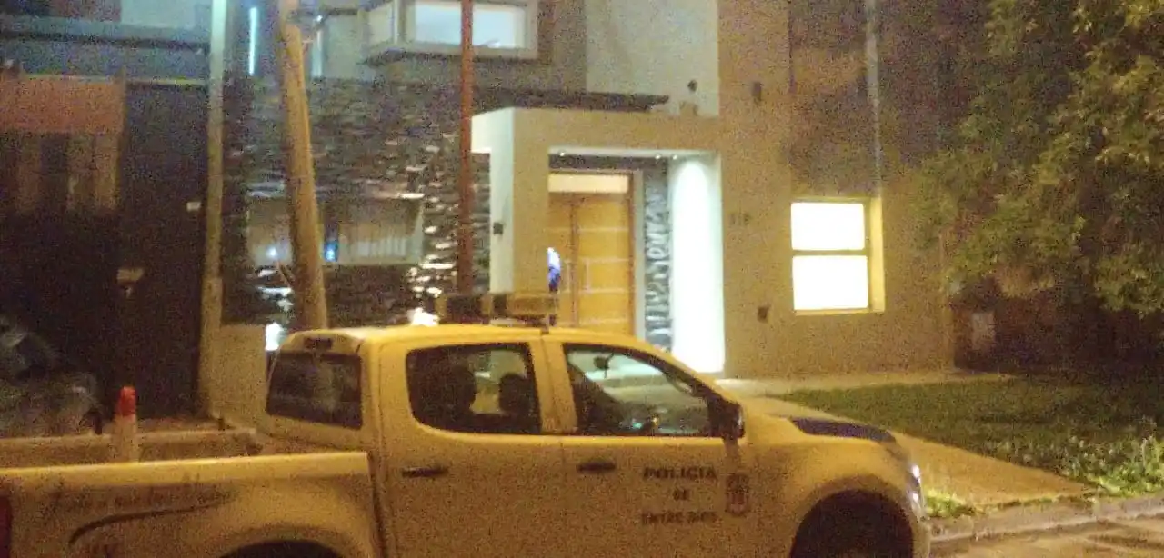 Dos paranaenses detenidos en Ramírez cuando entraron a robar a una casa