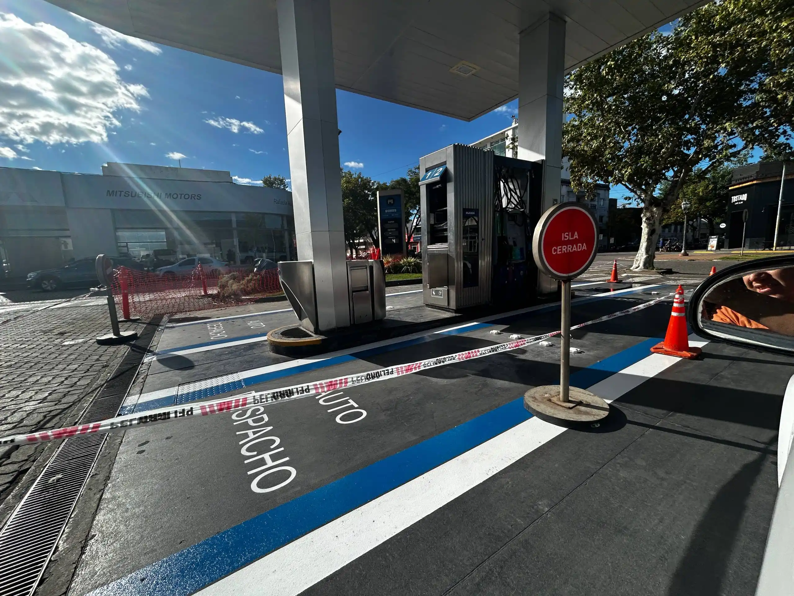 Llega el autodespacho de combustible a Rafaela: una estación de servicio céntrica inició los preparativos