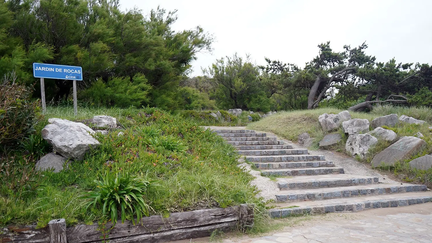 Jardín de Rocas. Un espacio frente al mar sin explotar