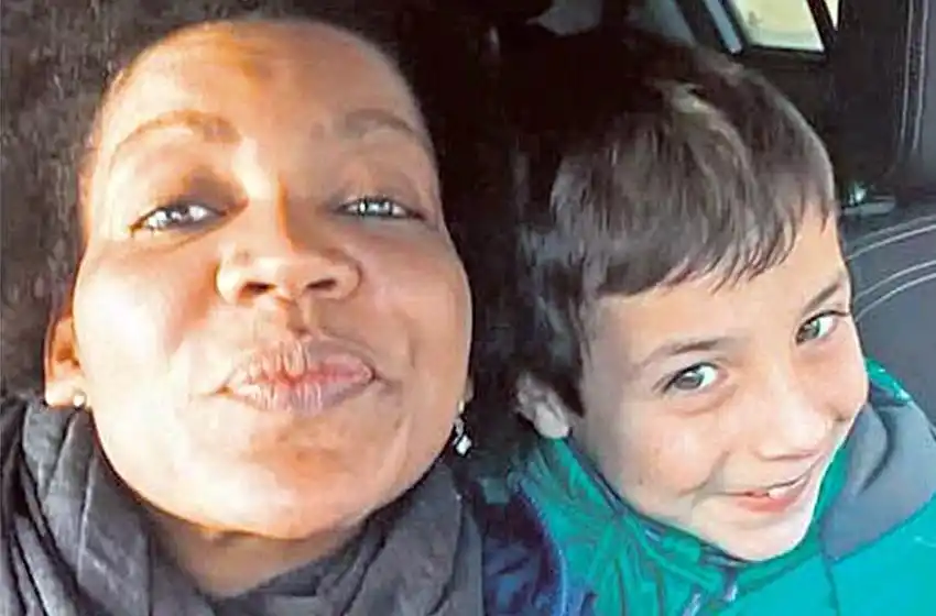 Buscaba a su hijo: lo tenía su novia, muerto en el baúl