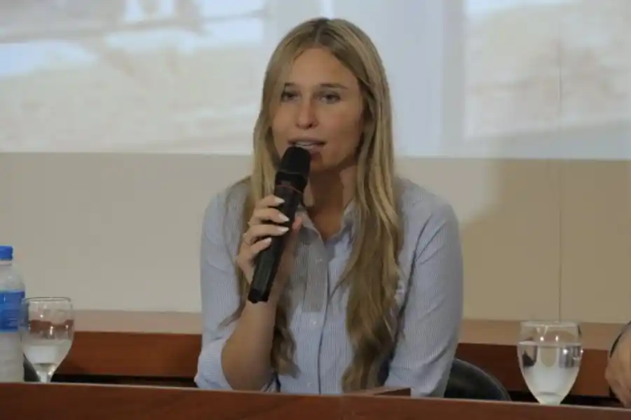 Presidente de la Juventud, Talía Pietrobón