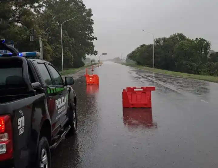 Hasta nuevo aviso: continúa cortado el tránsito en RN34 con desvíos obligatorios - 1