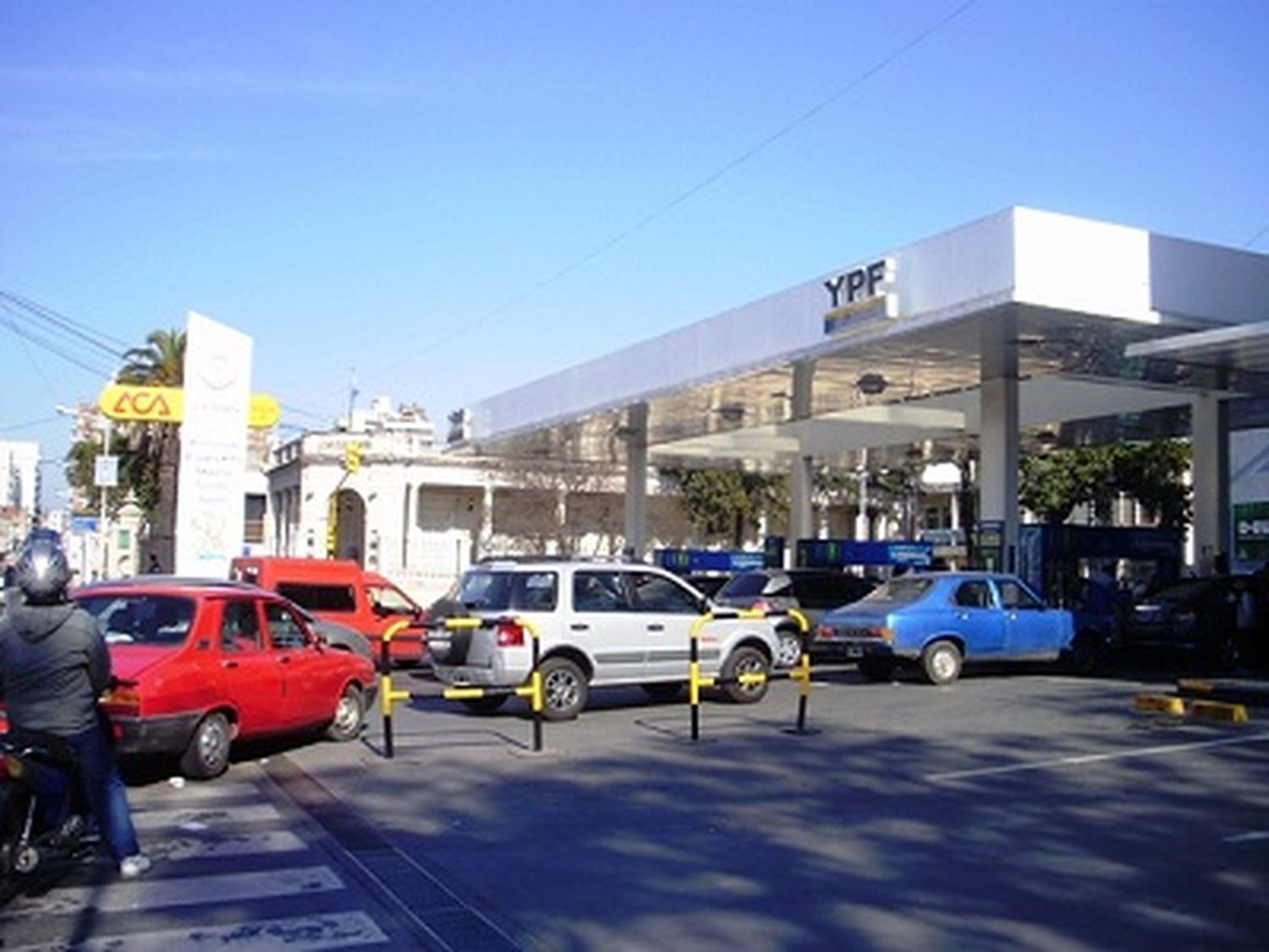 Otorgaron un aumento a los trabajadores de las Estaciones de servicios