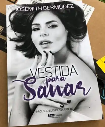 El primer libro de Josemith Bermúdez está, por los momentos, solo disponible online. Foto Instagram