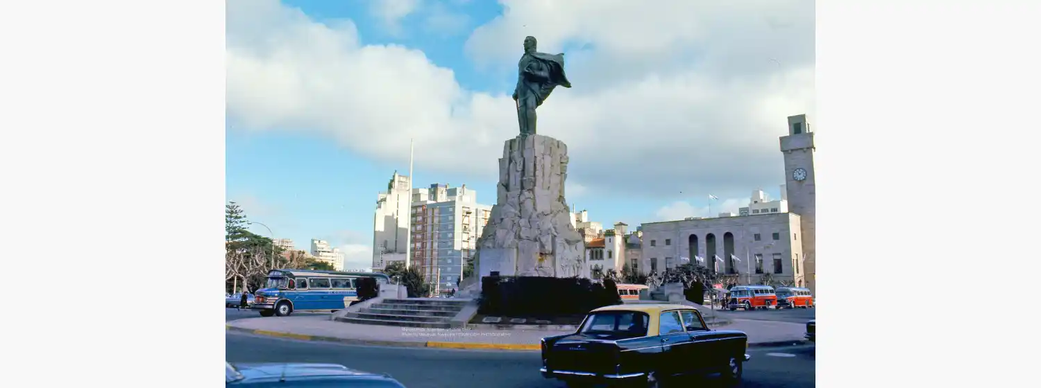 Las históricas imágenes de un fotógrafo japonés en Mar del Plata