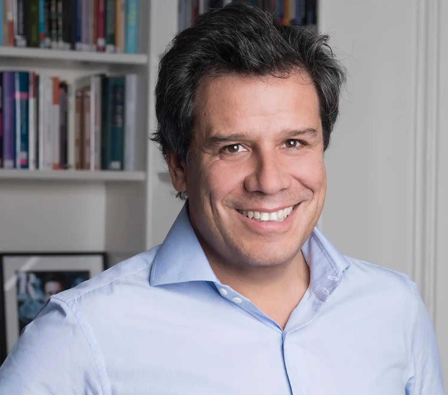 Tras el cruce de Carrió, intendentes radicales le dieron su apoyo a Facundo Manes