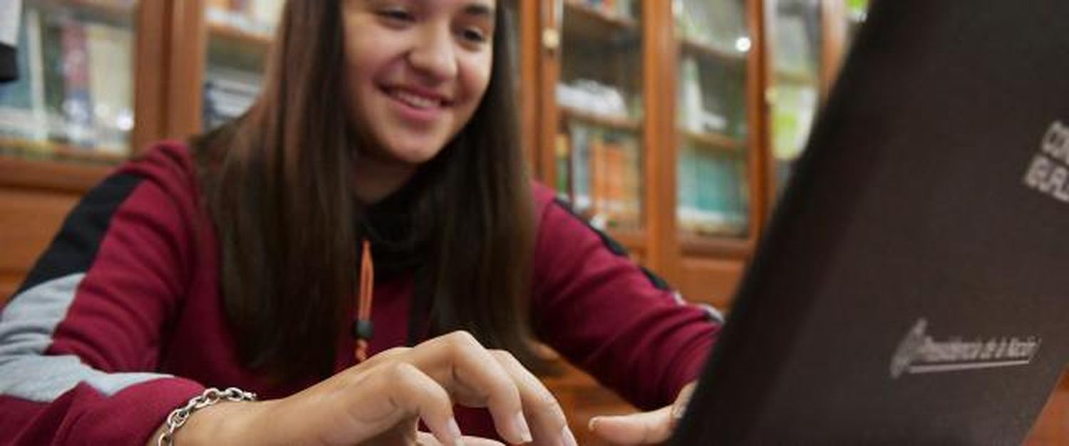 Continúa hasta el 15 de mayo el plazo para iniciar el trámite de becas del nivel secundario
