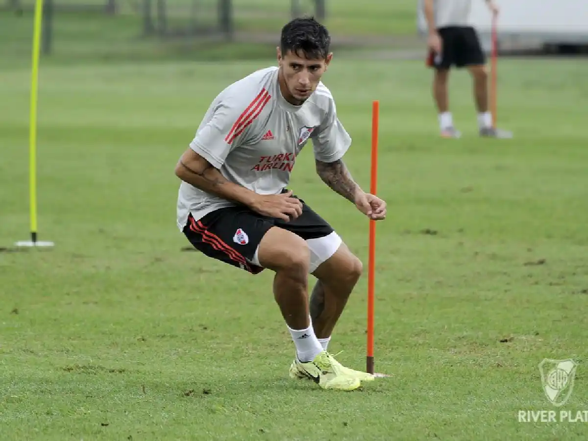 River: Angileri no estará ante San Lorenzo