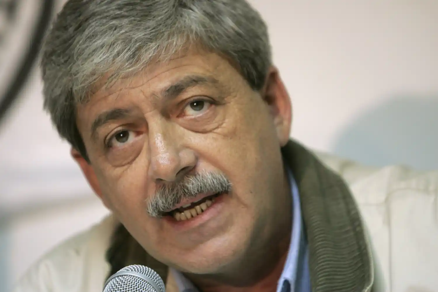 Eduardo Buzzi: "El kilo de carne se va a $100"