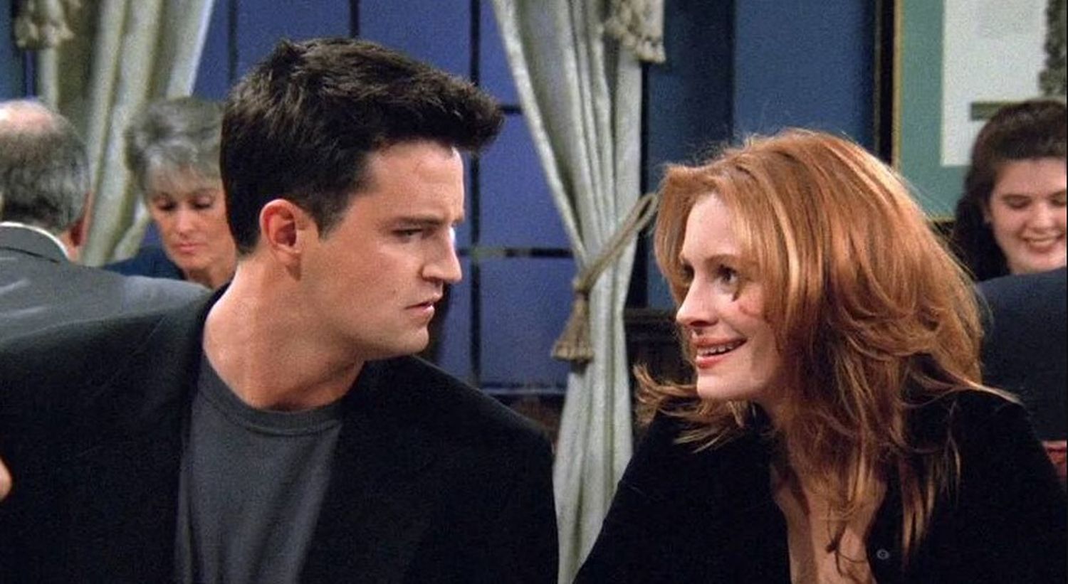 Julia interpretó a "Susie" en el episodio "The One After the Superbowl", de la segunda temporada de "Friends".