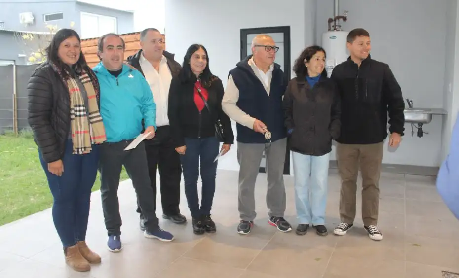 Se entregaron la casa y otros premios de la rifa de Sportiva