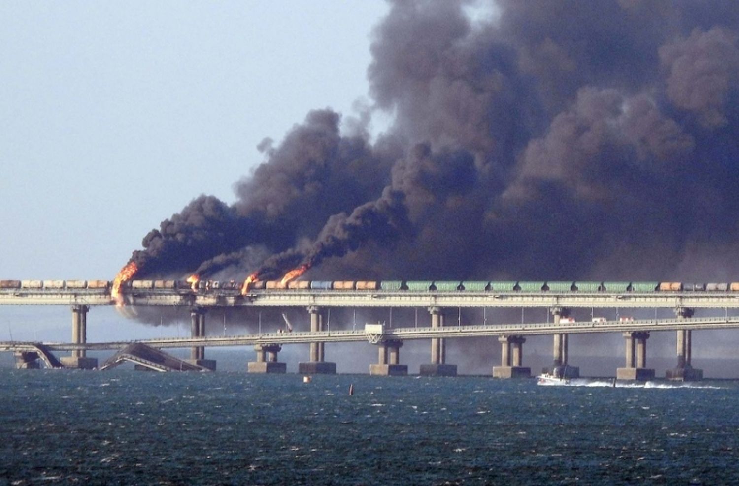 Putin presidirá una reunión de seguridad tras explosión del Puente de Crimea