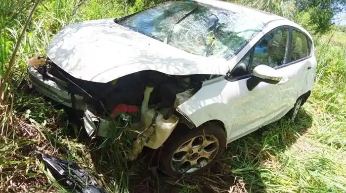 Una joven madre despistó cuando regresaba de paseo