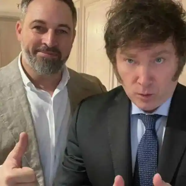 Javier Milei viaja a España para participar en un evento del partido ultraderechista VOX