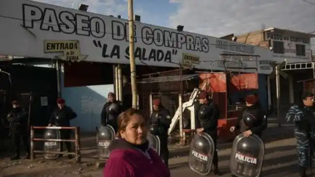 Veinte días de mucha «mafia» y «corrupción» y poca economía